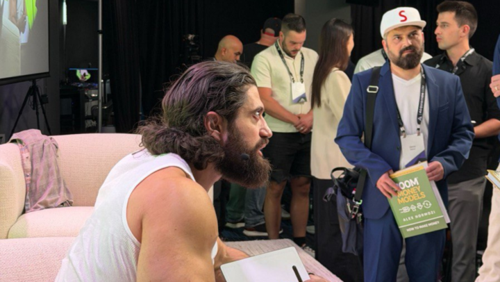 Как я стал официальным переводчиком Хормози