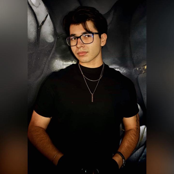 Eliot Martinez
