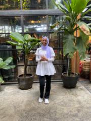 Muna J