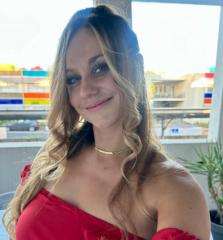 Manon Belot
