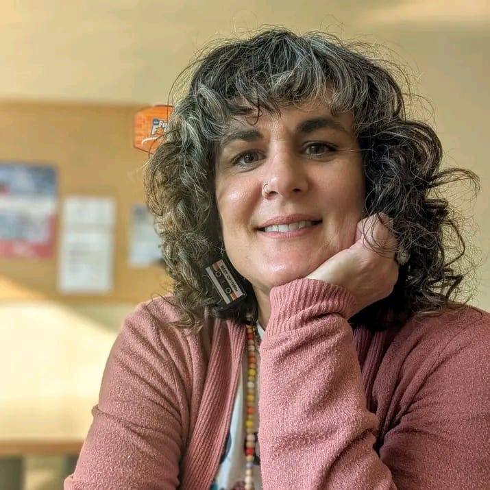 Loria Adams