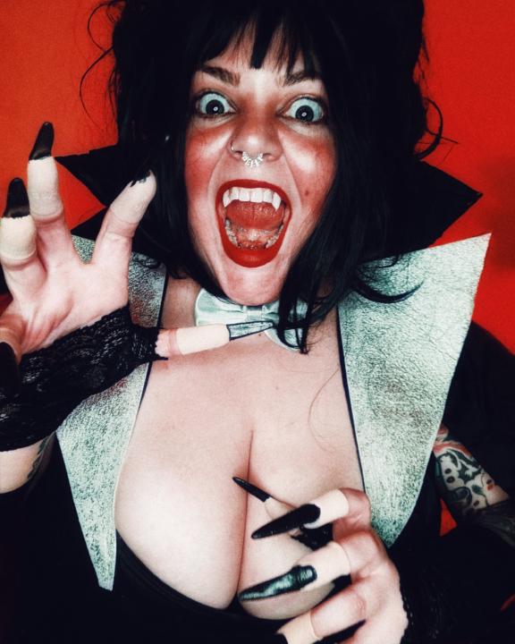 Veronica T