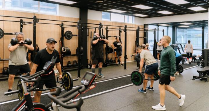 FIT CLUB.