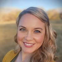 Carlie M Davis