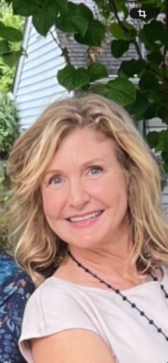 Michele Holzberger