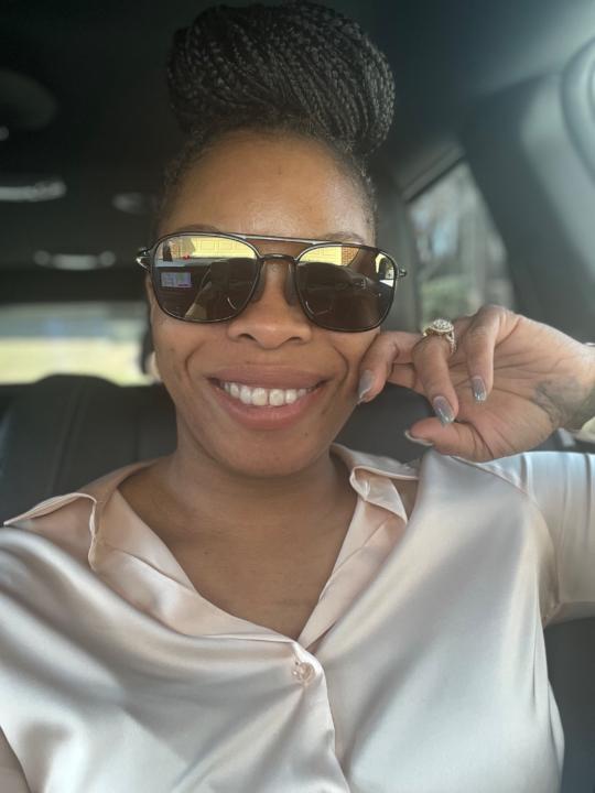 Dominique Hinton