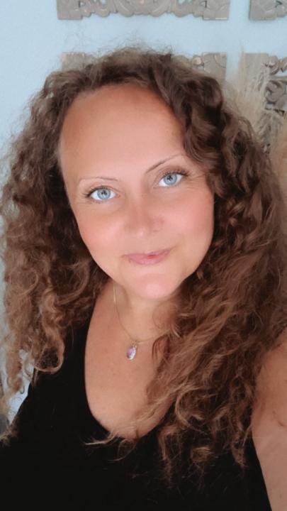 Kate Foltynska