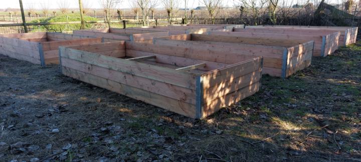 Bakken klaar om gevuld te worden....het feest kan beginnen!!