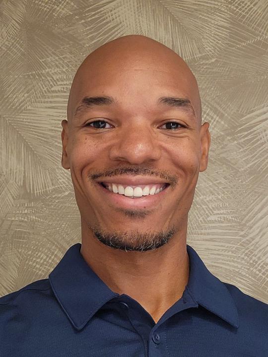 Donyae Davis