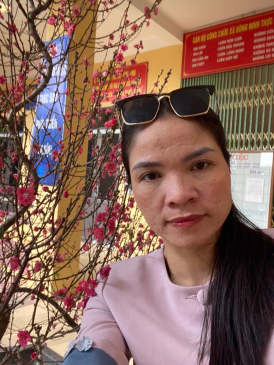Phạm Thị thêu