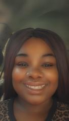 Lakeveya Moore