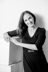 Ina Gluth