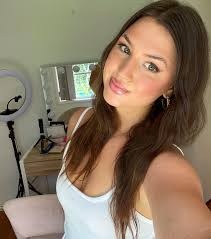 Eva Cardwell