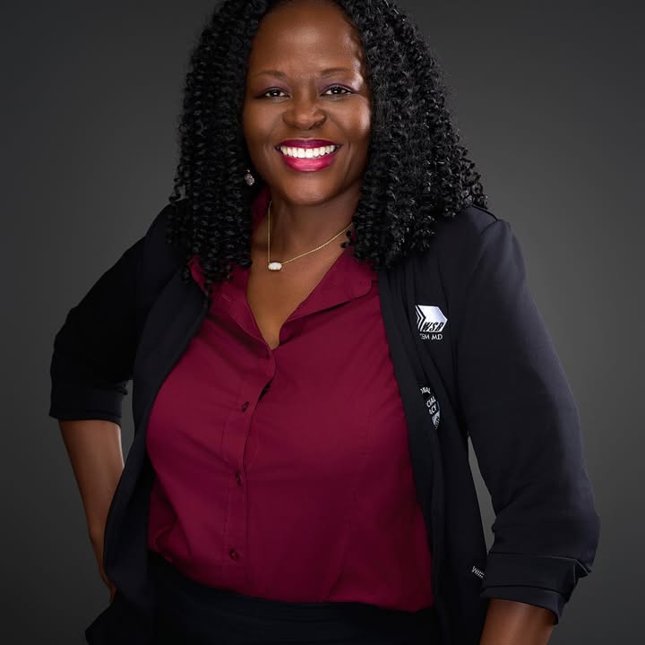Leslie Simon