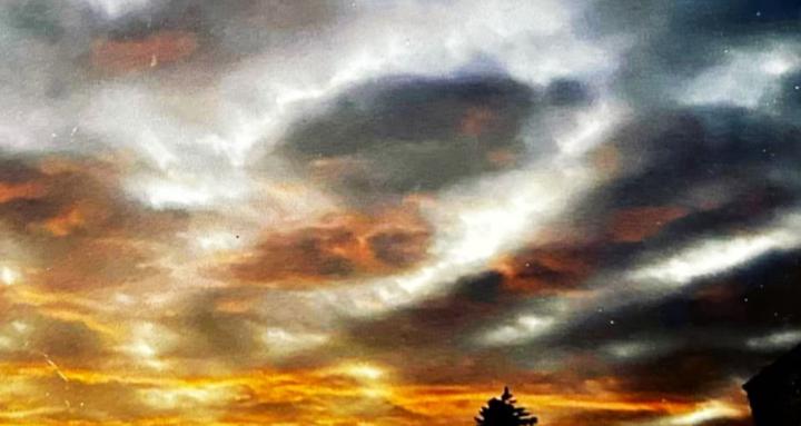 LOVE and LIGHT with MC  