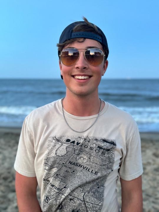 Ethan Adnevik