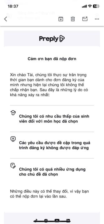 Mọi người có ai gặp tình trạng này chưa ạ, giúp e với. 
