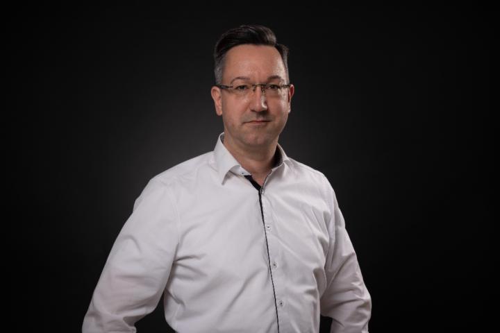 Dirk Rott