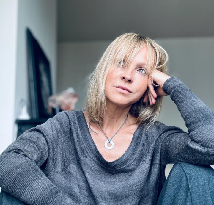 Agnès Db