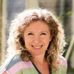 Claire Niven