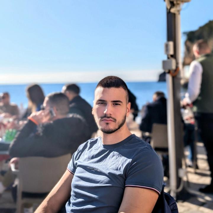 Azur Aščerić