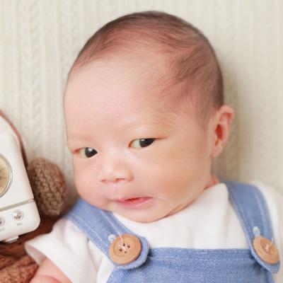 吳 益欣