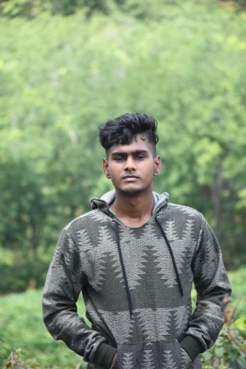 Rayeesul Muzammil R