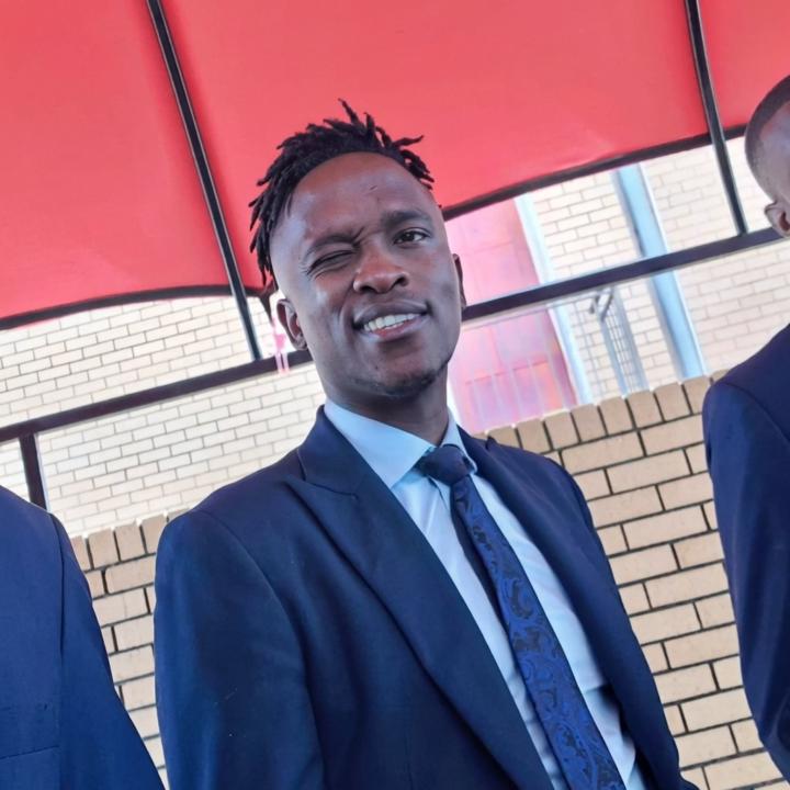 Ofentse Thulare