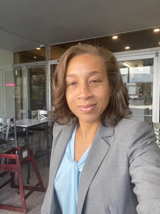 Dr. Chelle' Warren-Thomas