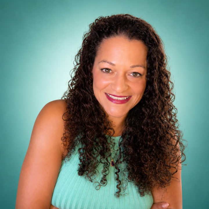 🌟 Client Spotlight: Dr. Stephanie | Reframe & Rise Women & Skool Digital Summit Stage