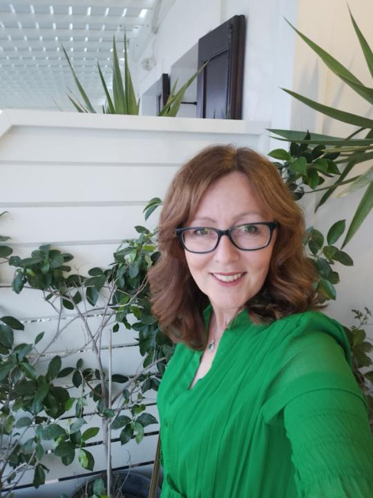 Shirley Doltsinis