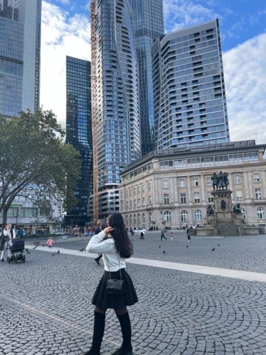 Zahra Foroutan