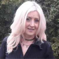 Sara Hampson