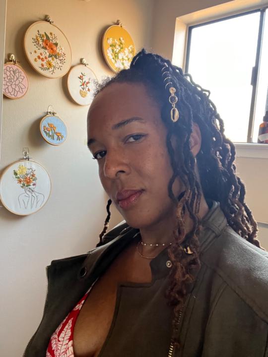 Julia Akpan