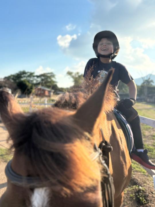 Evelyn Kuthé de Pérez