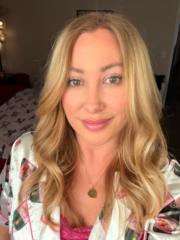 Lyndsay Hayes