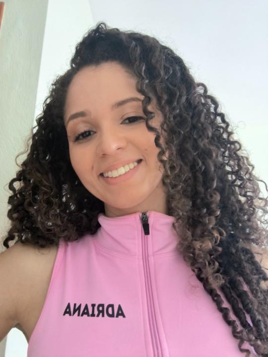 Adriana Gomes