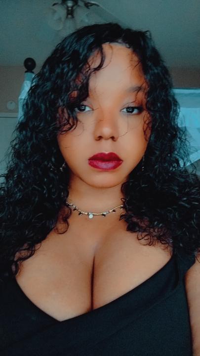 Qiana Mcmillan-Perez