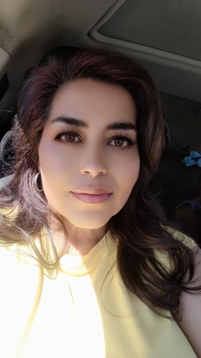 Yvonne Troncoza