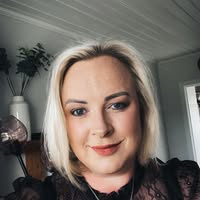 Lorraine Browne