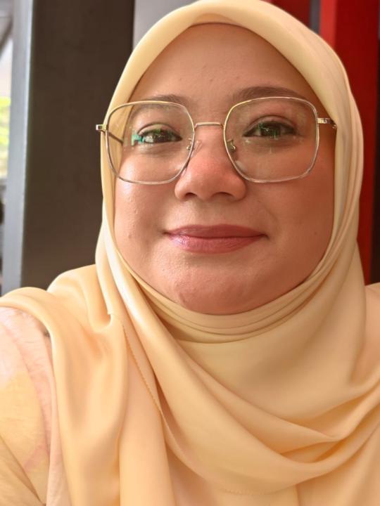 Liyana Zaharuddin