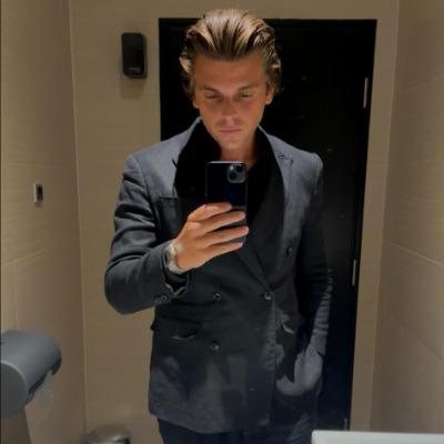 Mads Larsen