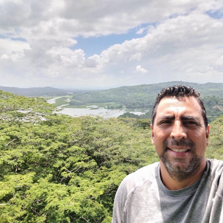 Esteban R Rojas Suñe