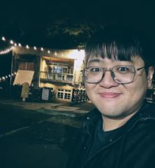 周 亮均
