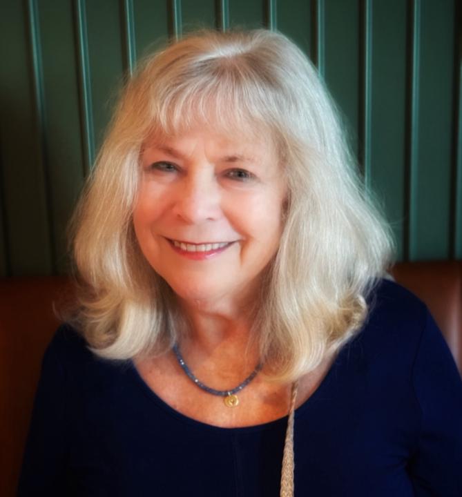 Lynda Ray