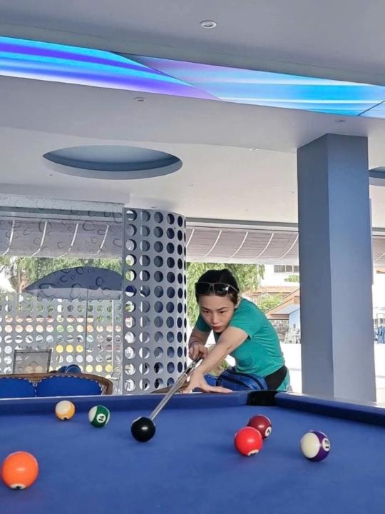 Thái Hương