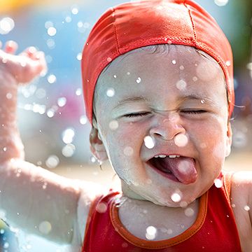 Unlock Your Child’s Potential with Creative Swimming! 🏊‍♂️🎨