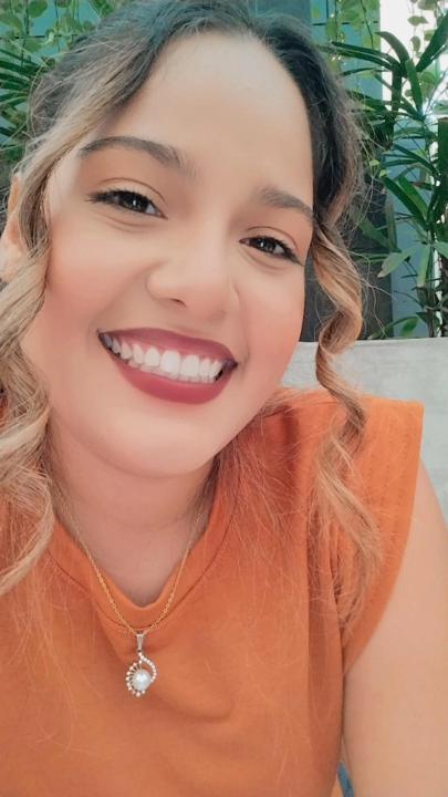 Luisa Parra