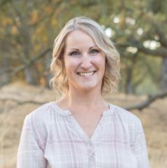 Kelly McGinnis