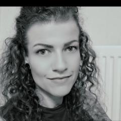 Tanja Bakker - Holscher